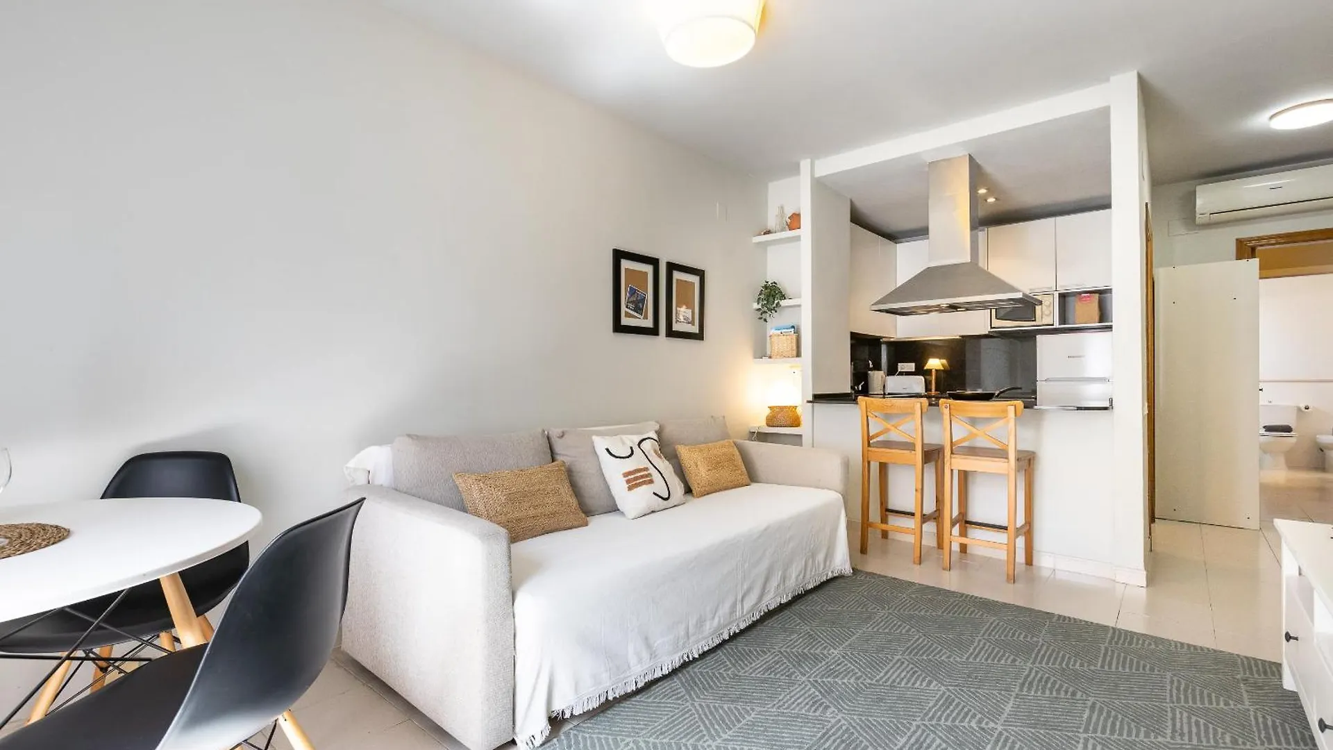 Apartamento Unik Vacation Vilarroma Tarragona 0*,  España